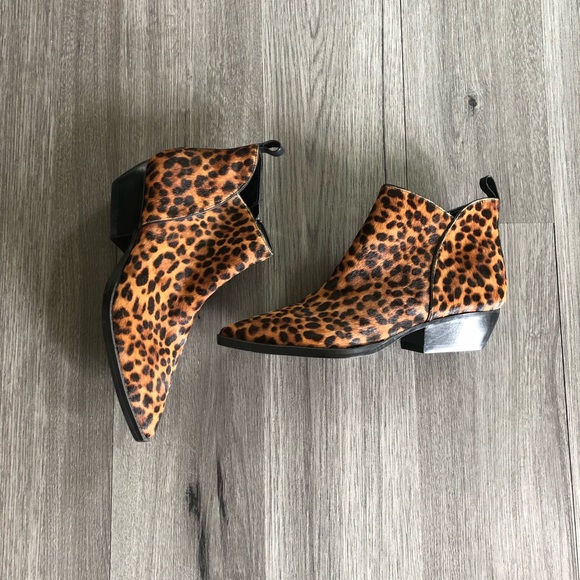 New Without Tags Marc Fisher Obrraly Leopard Cheetah Print Booties - Picture 7 of 8